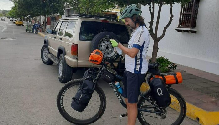 rueda-en-bicicleta-por-la-costa-1