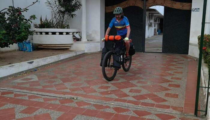 rueda-en-bicicleta-por-la-costa-2